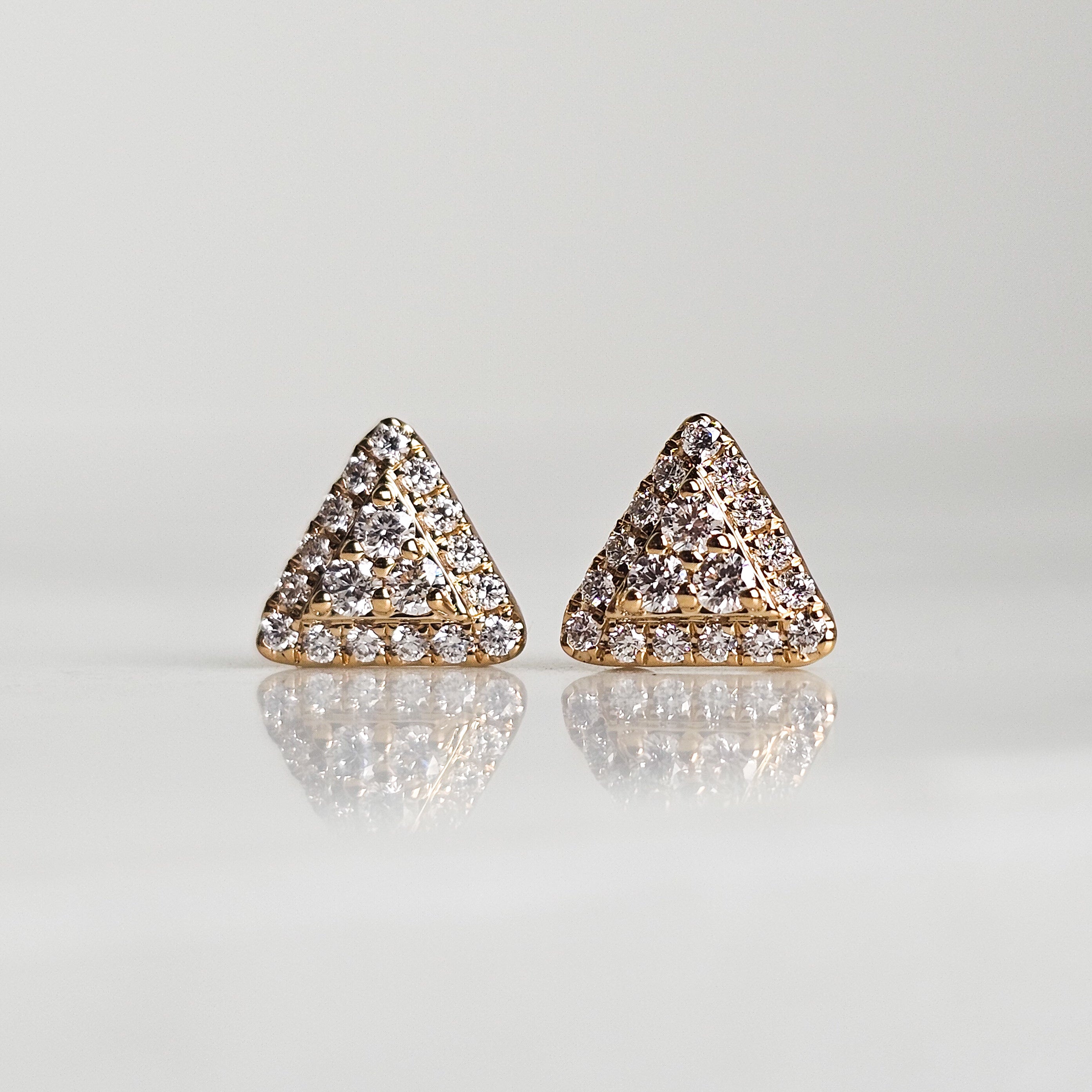 Pavé Pyramid Studs