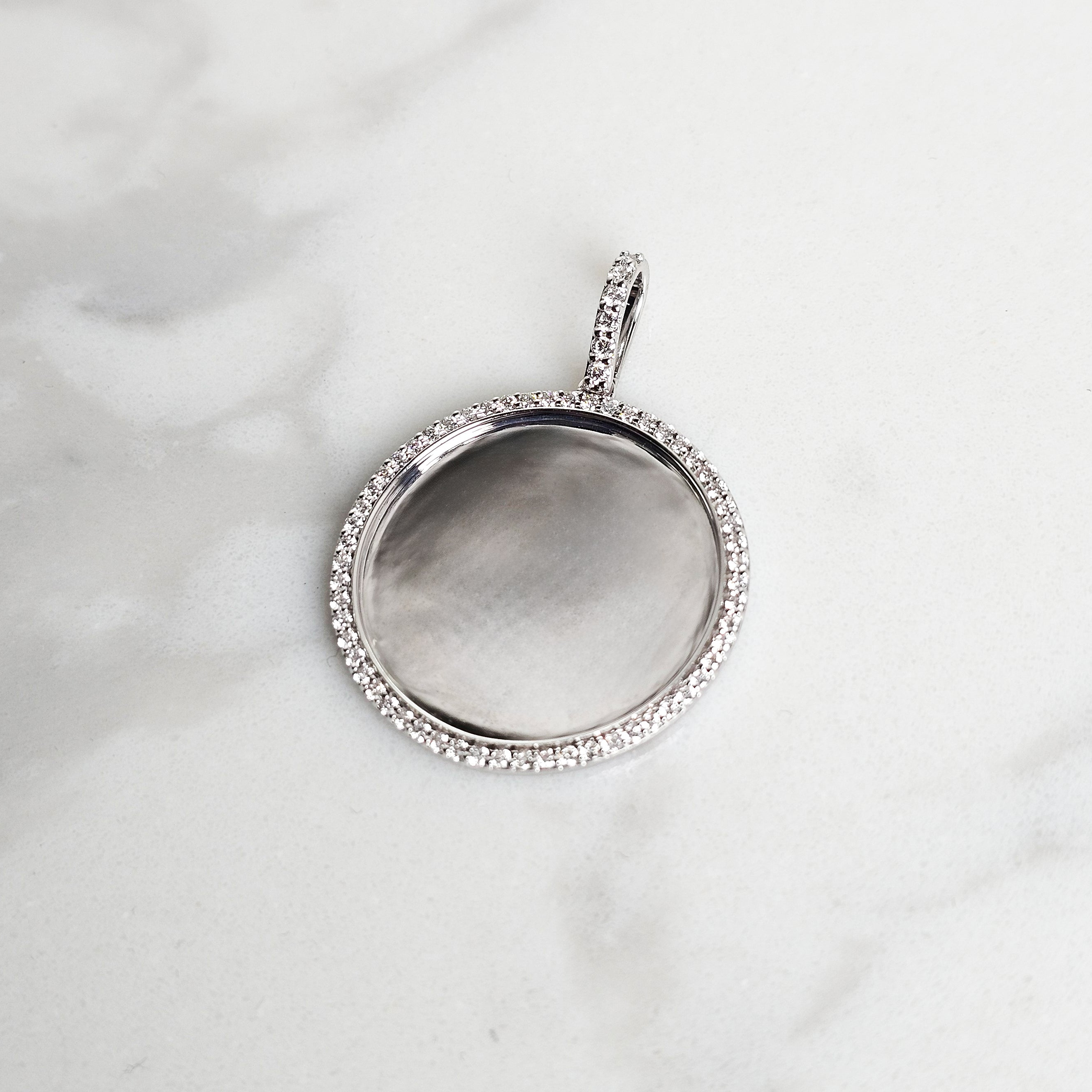 Photo Pendant Light - White Gold