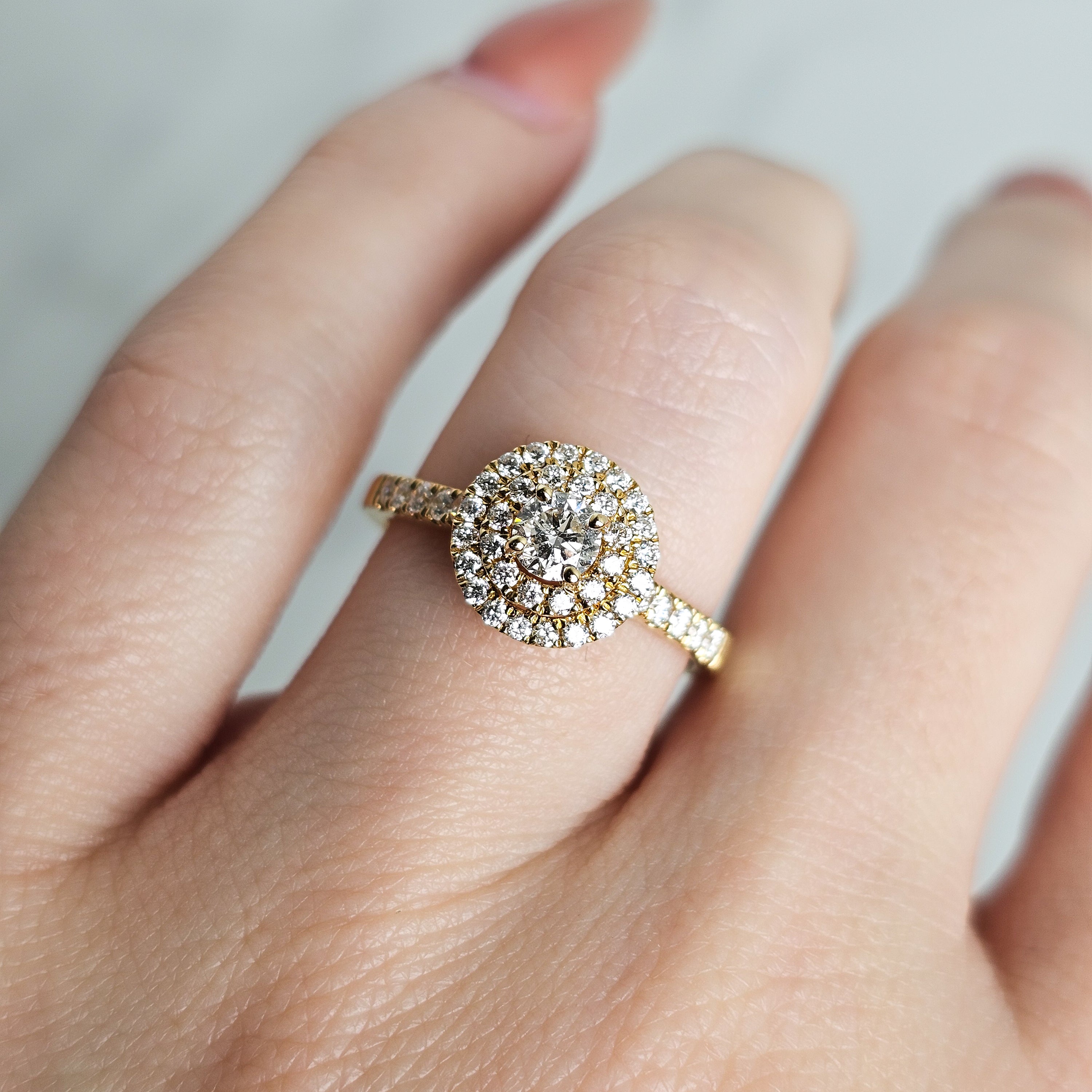 Round Brilliant Cut Double Halo