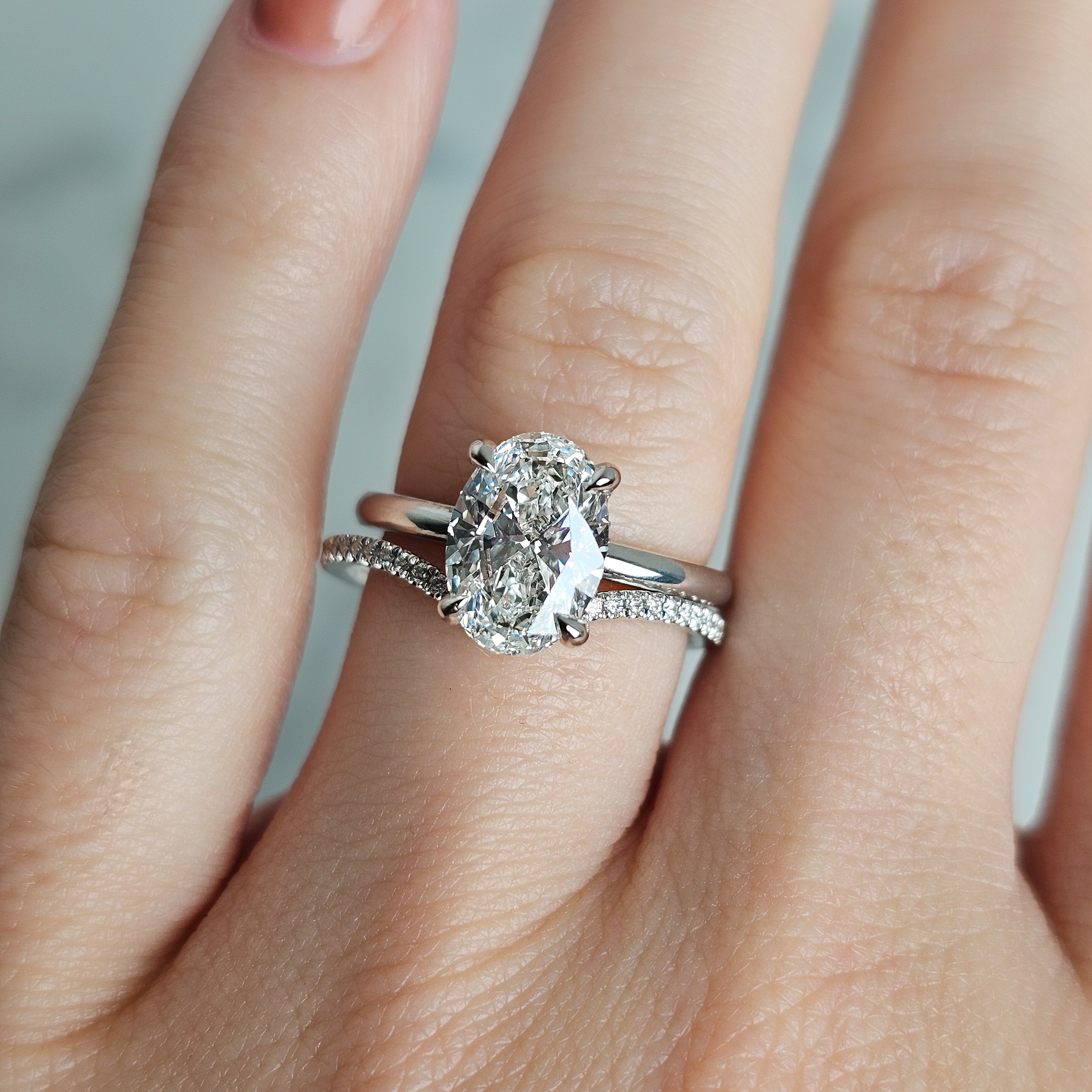 Diamond Pavé Chevron Half Eternity Band