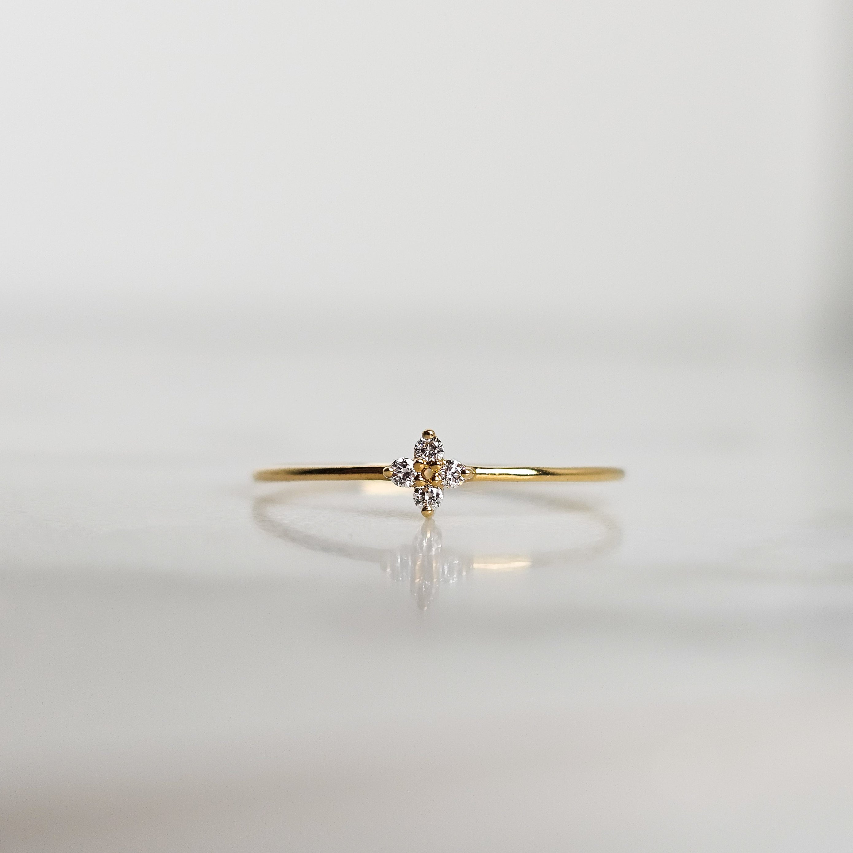 Petite Flower Ring