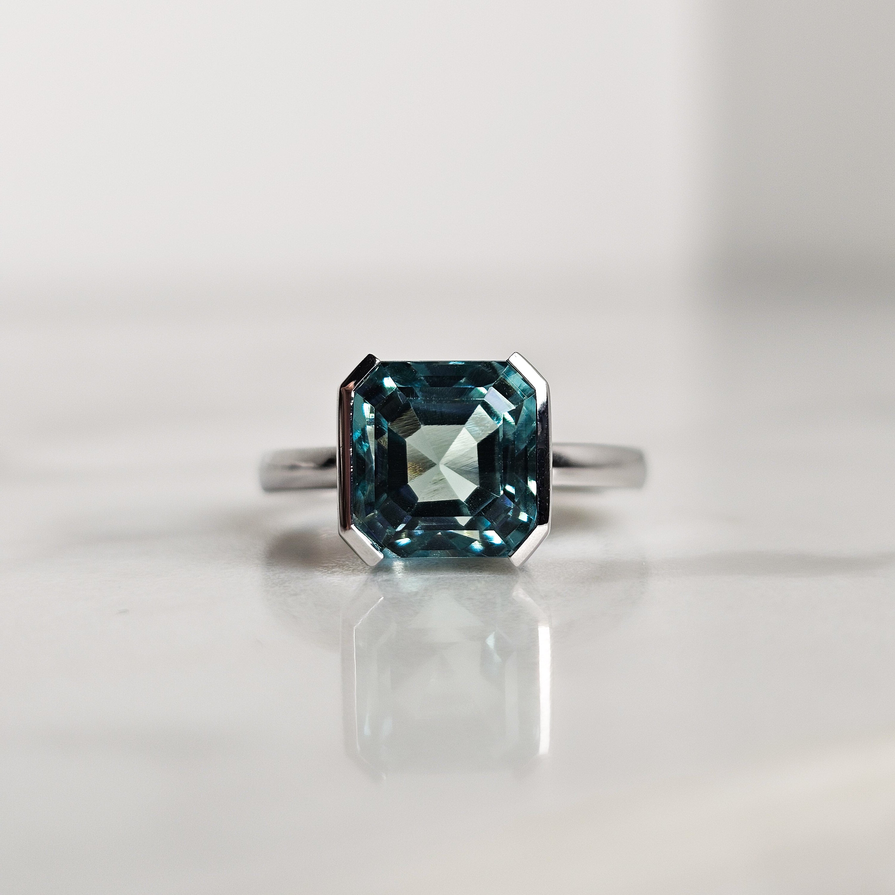 Half Bezel Aquamarine Ring