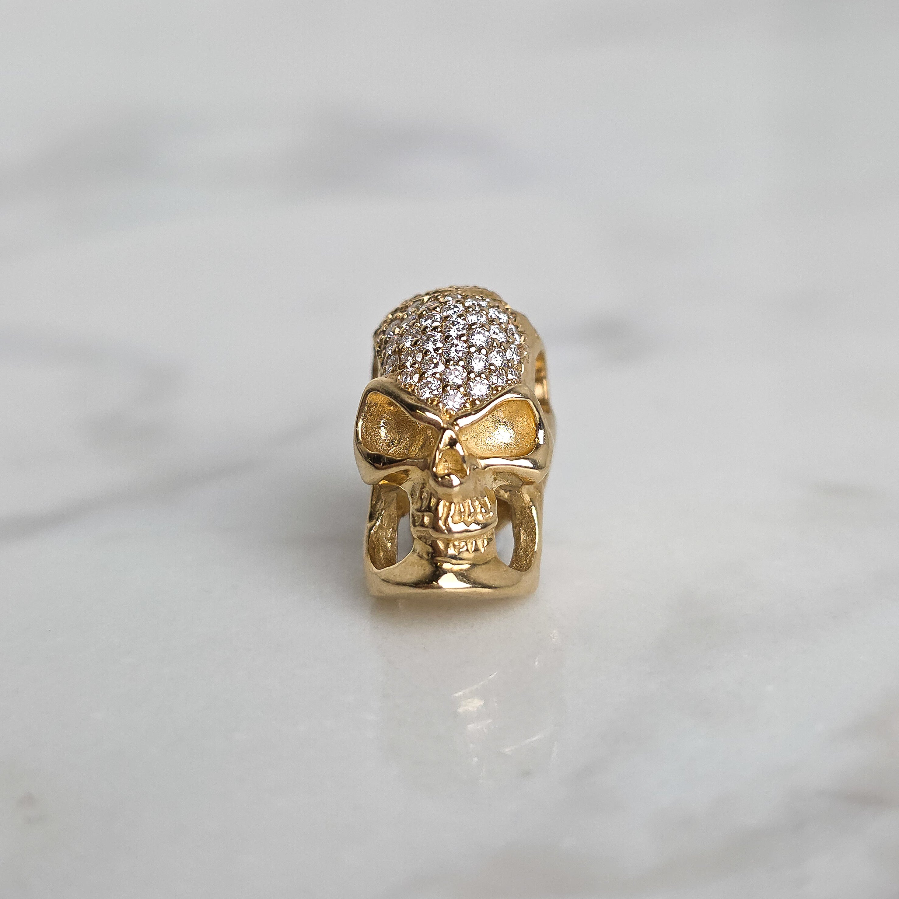 Pavé Skull Pendant