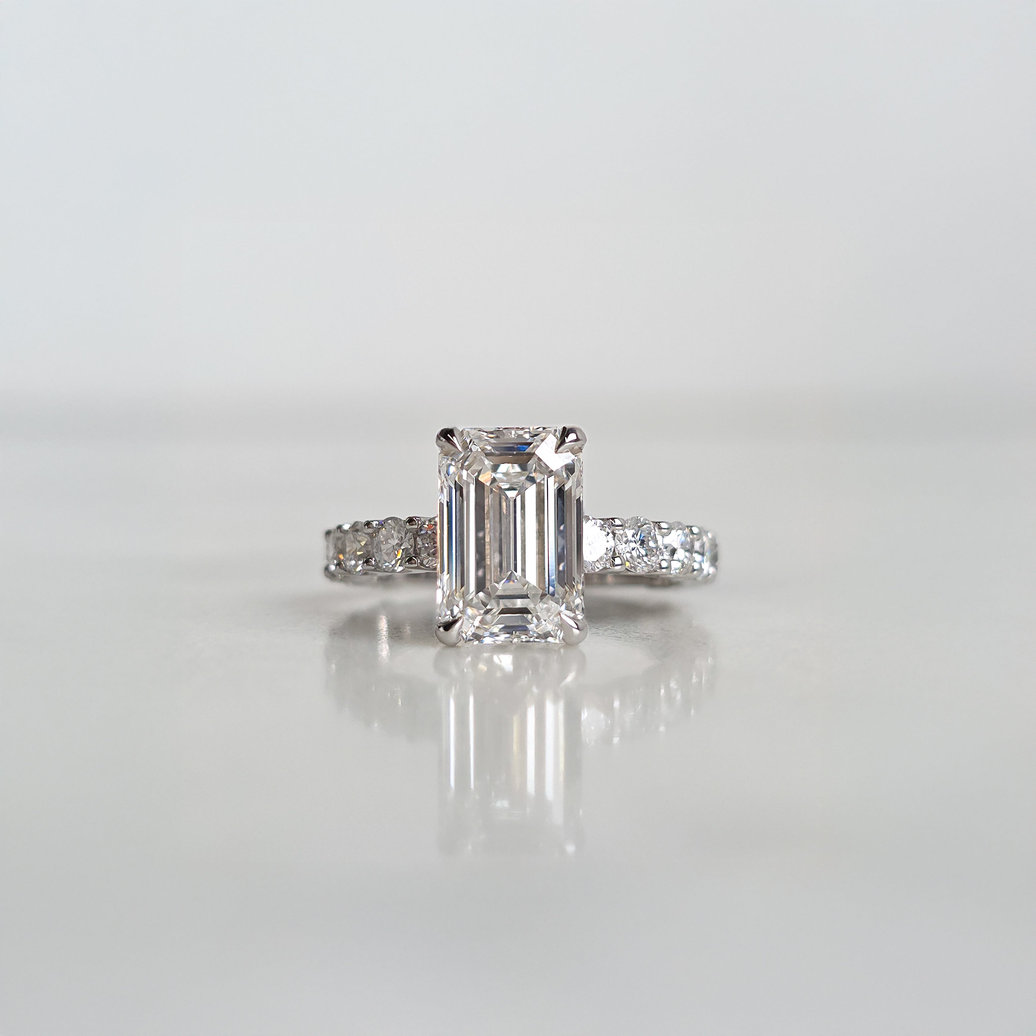 Emerald Cut U-Claw Engagement Ring - 4.41cttw