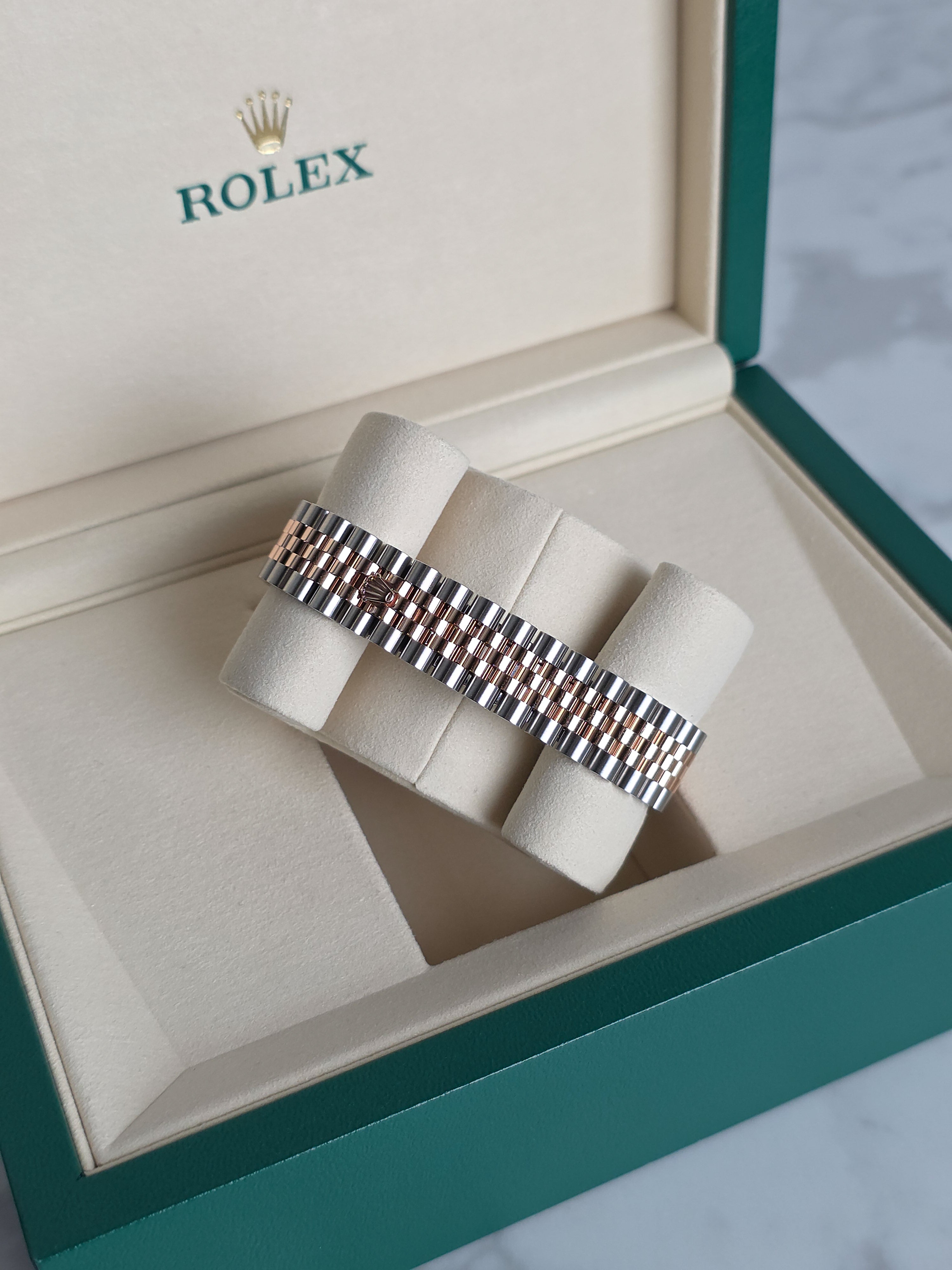 Rolex Datejust 31mm Diamond Dial