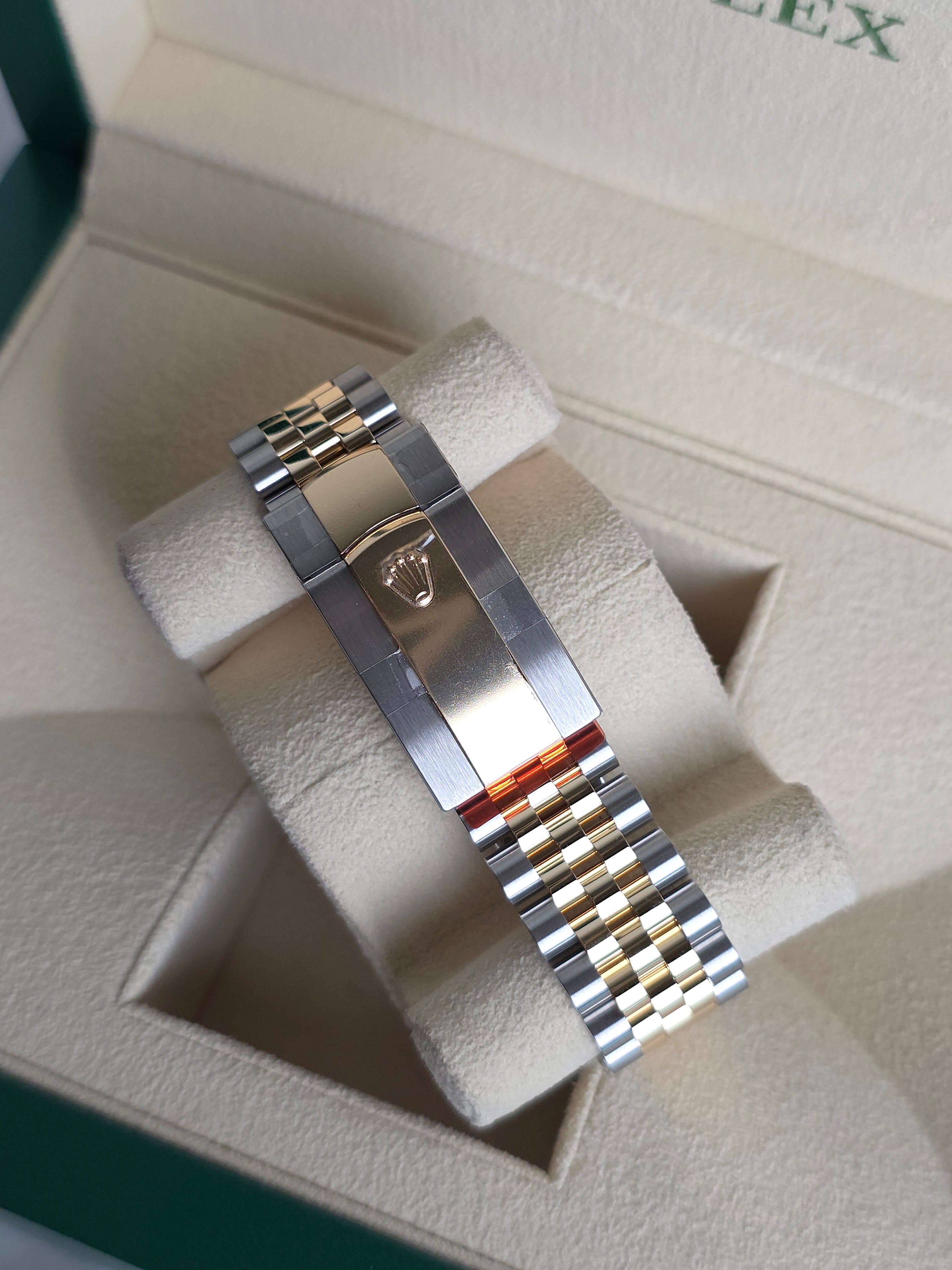 Rolex Sky-Dweller 2026