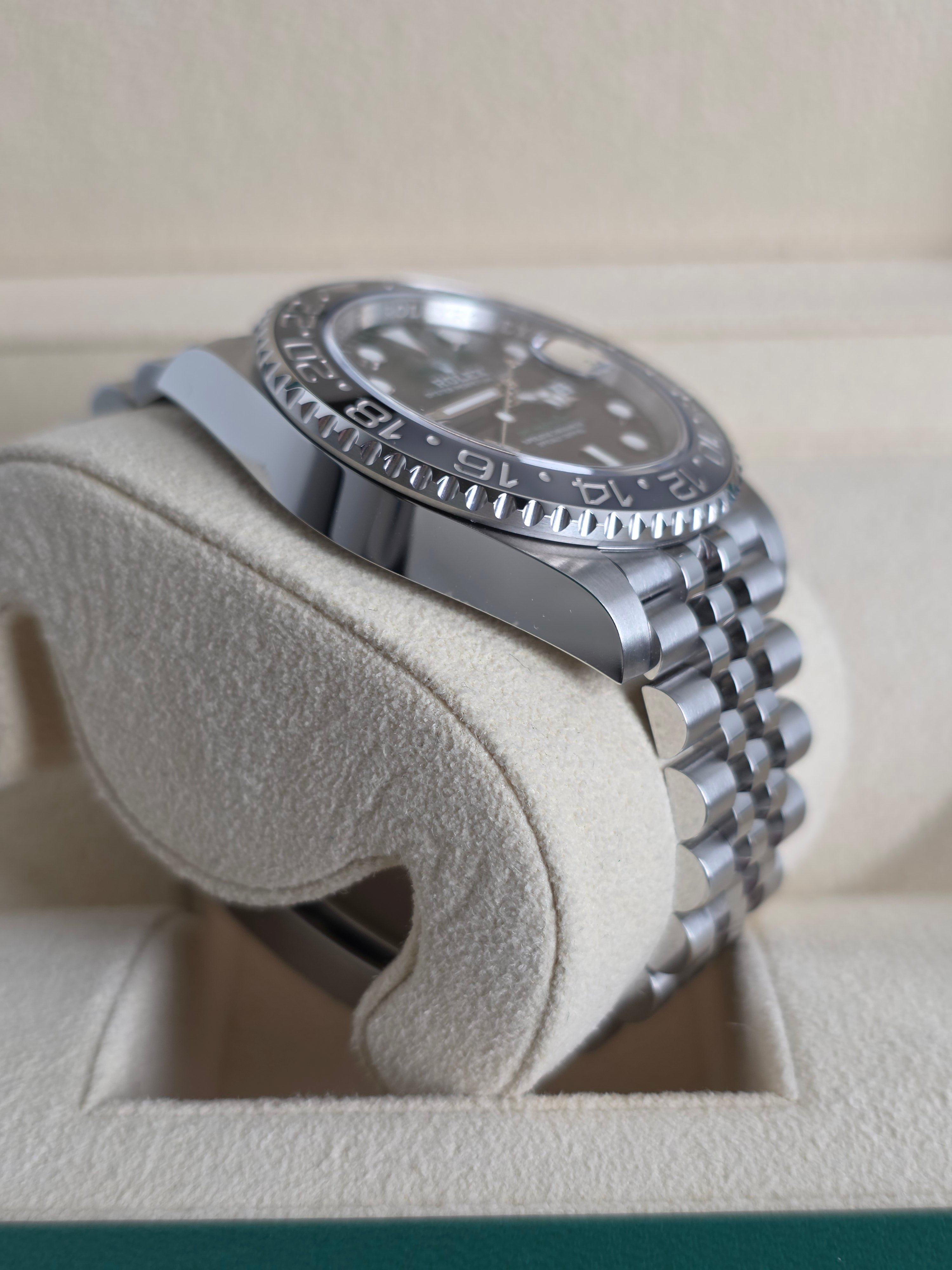 Rolex GMT Master II "Bruce Wayne"