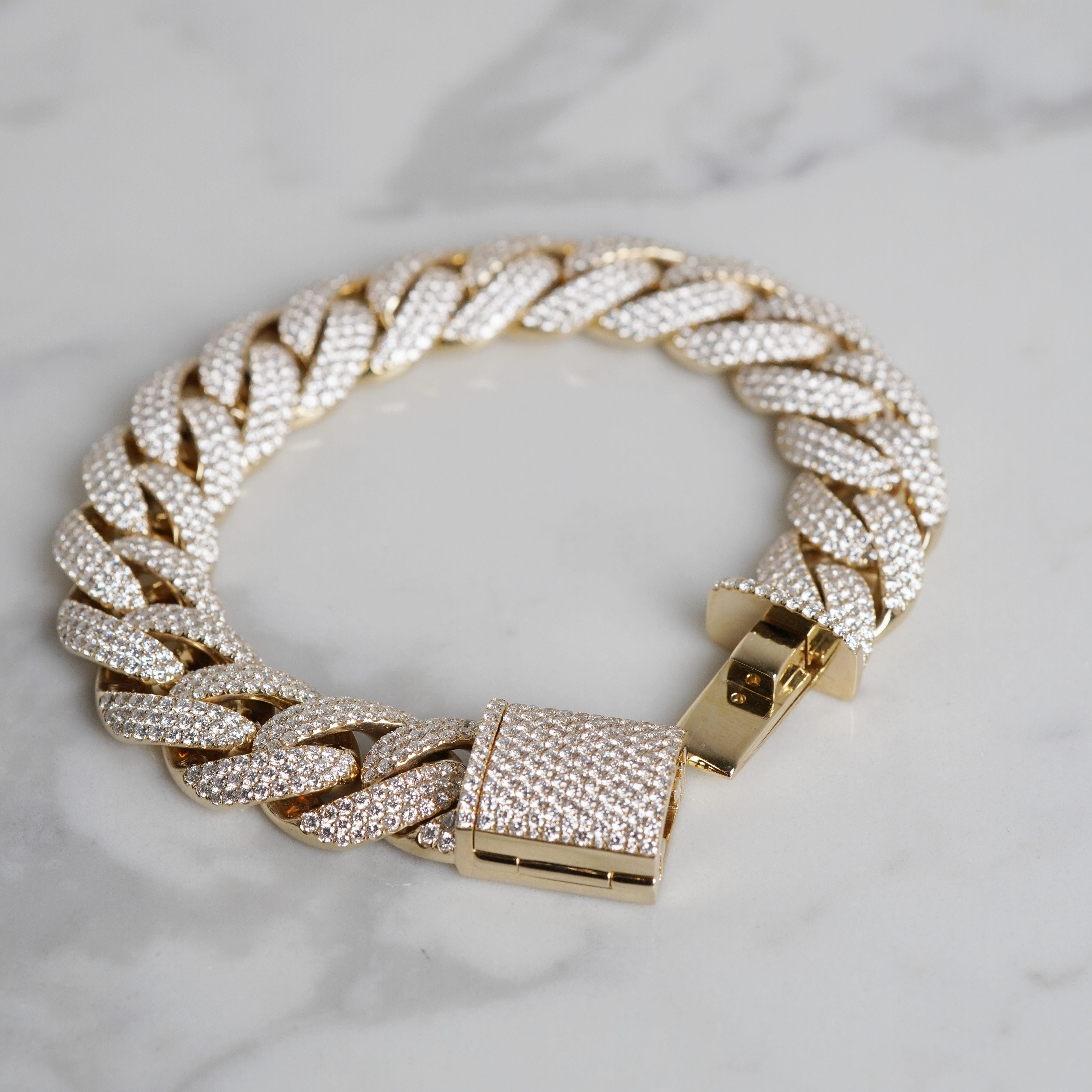 Borderless Pavé Iced Cuban Bracelet