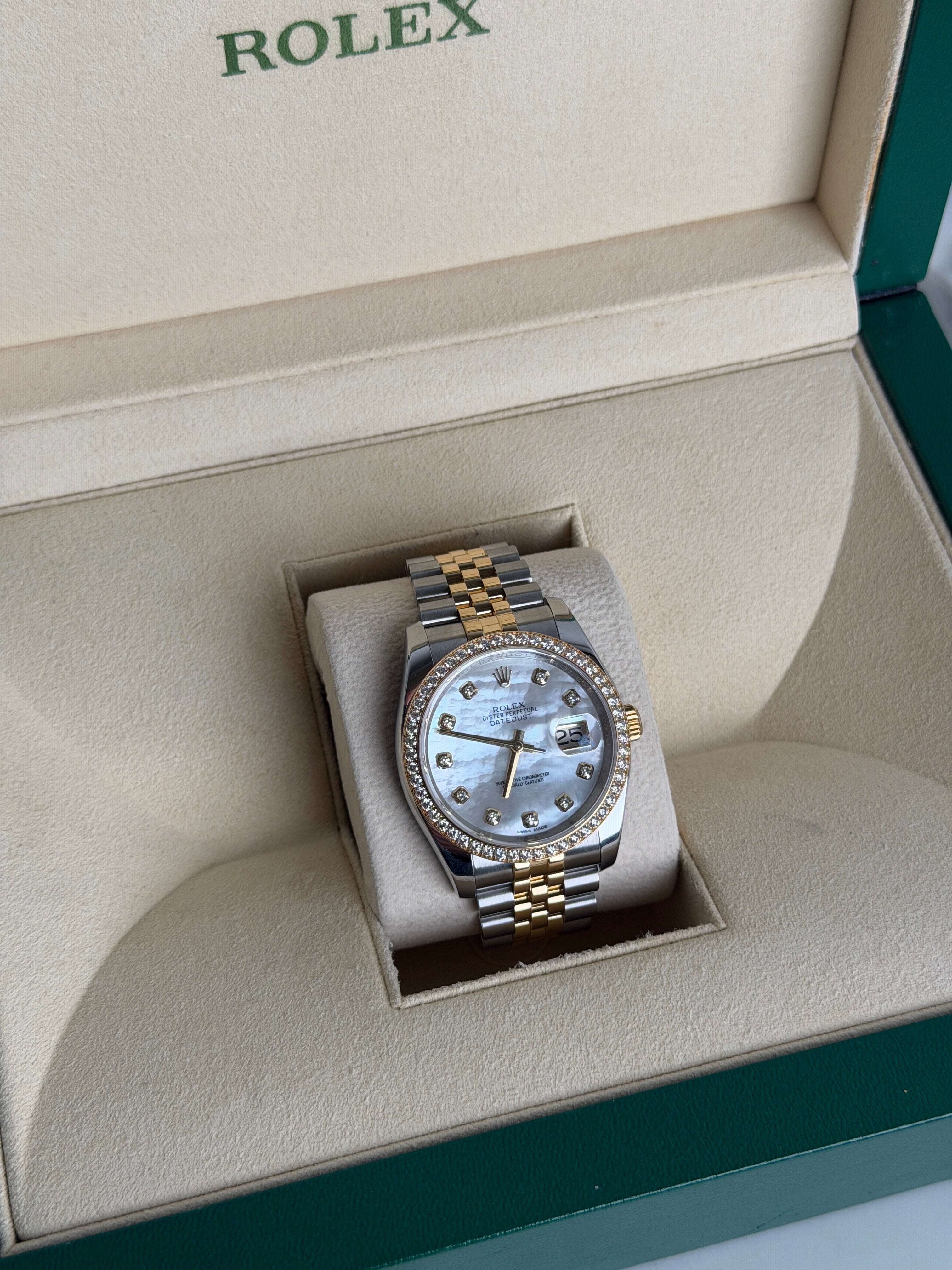 Rolex Datejust 36mm MOP 116243