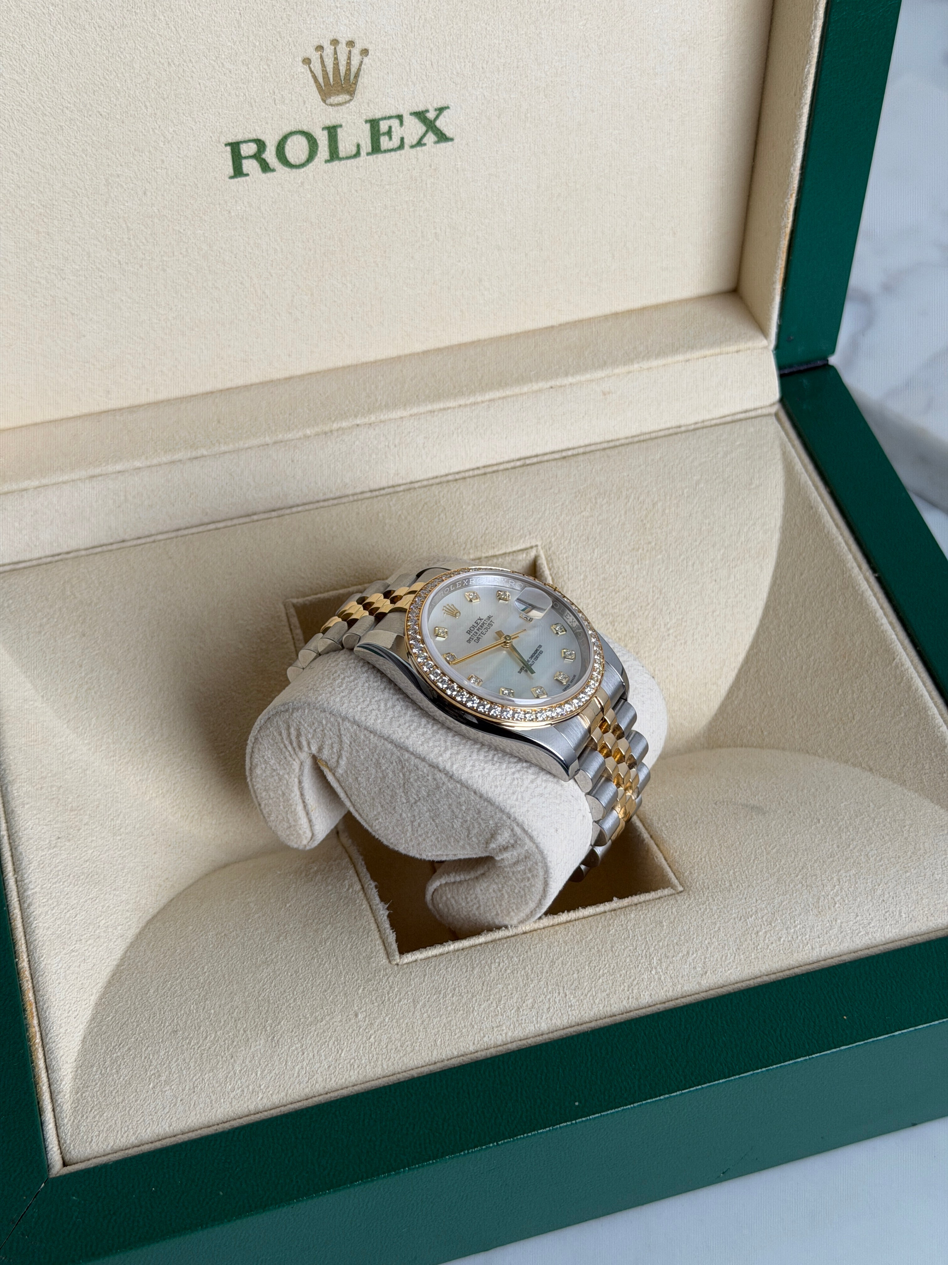 Rolex Datejust 36mm MOP 116243