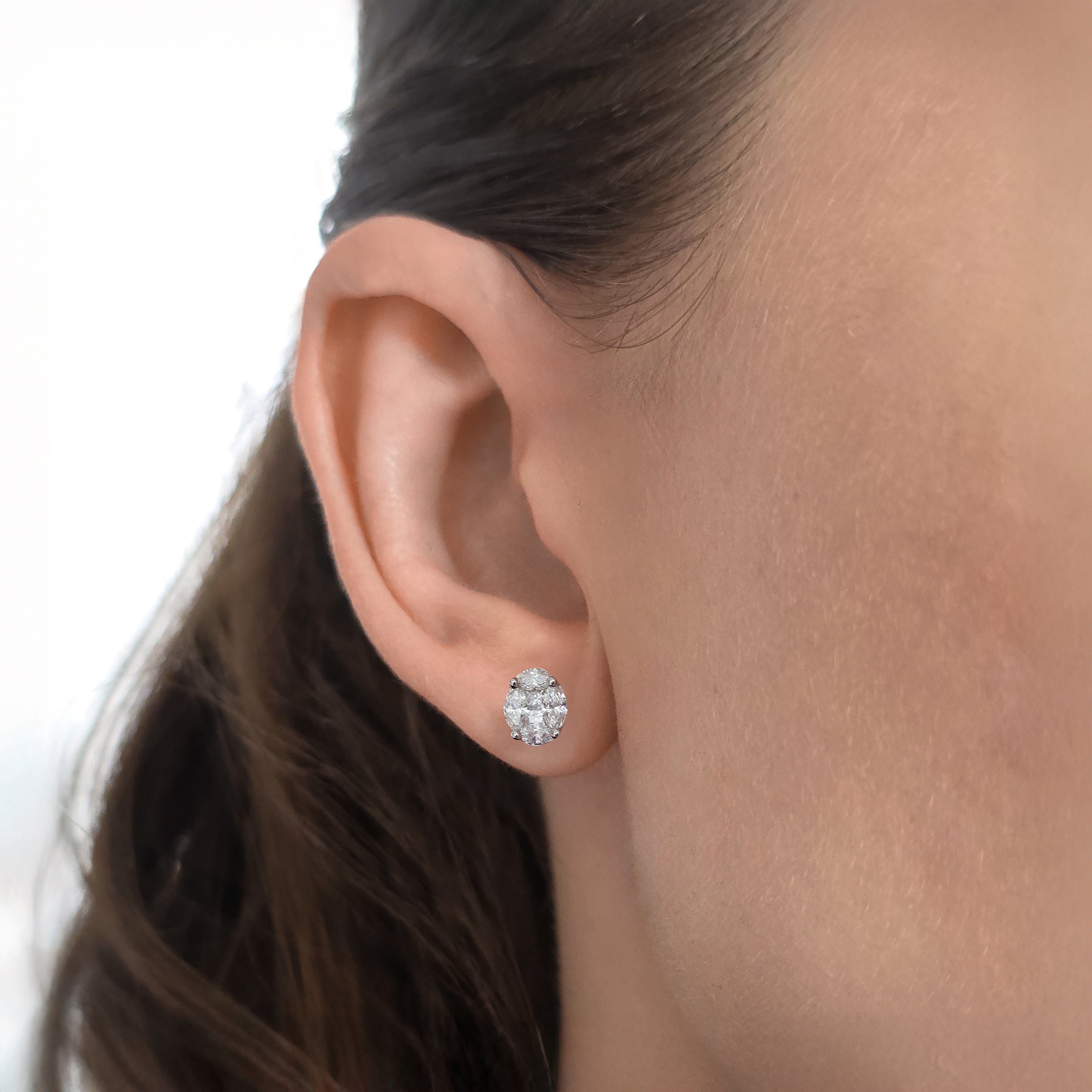 Oval Shape Illusion Diamond Studs