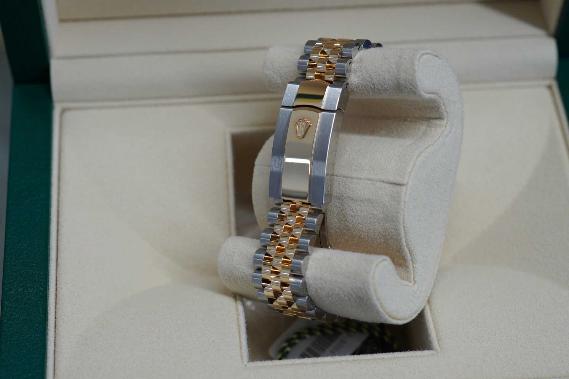 Rolex DateJust 41mm - Factory Diamond Dial