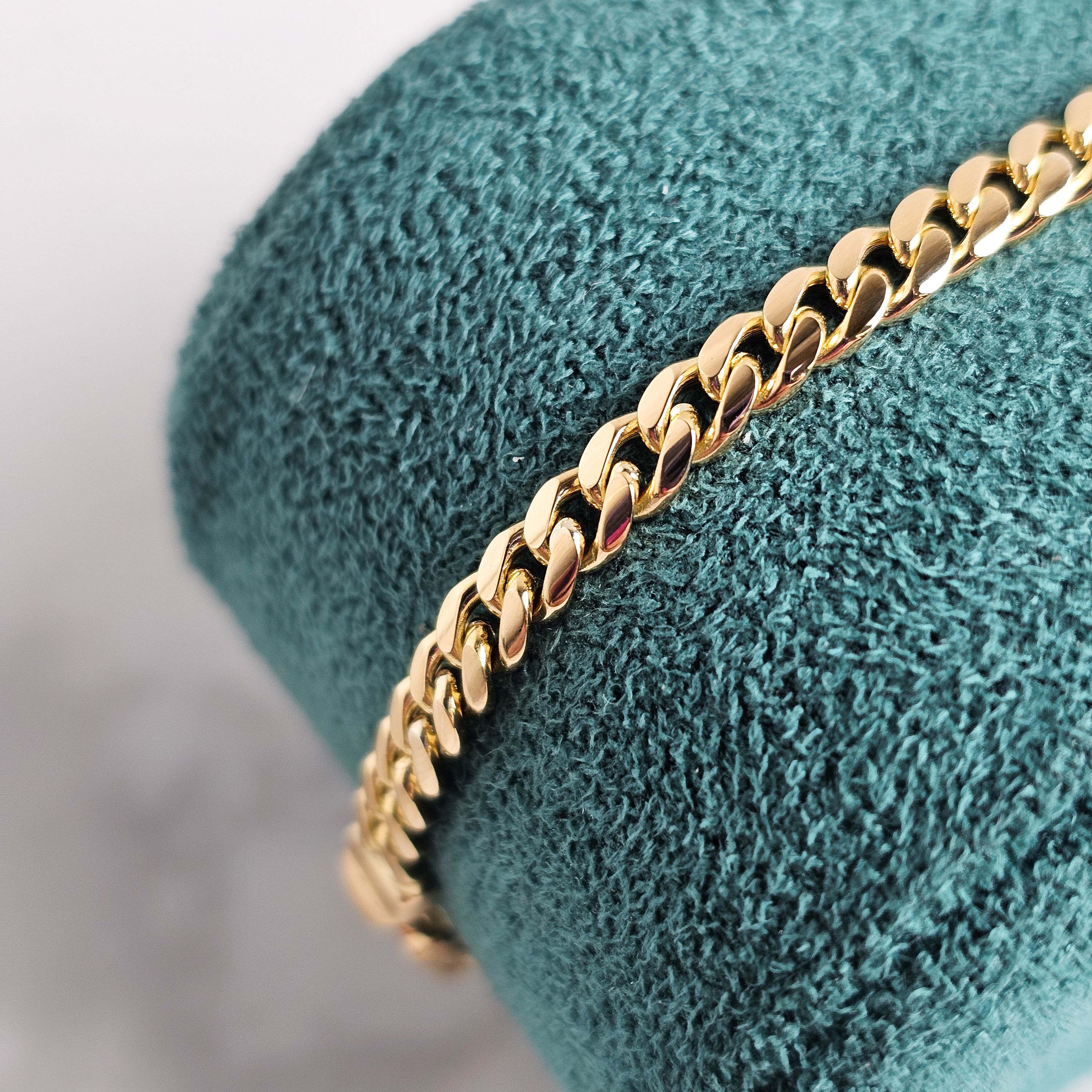 Cuban Link Bracelet - 4mm