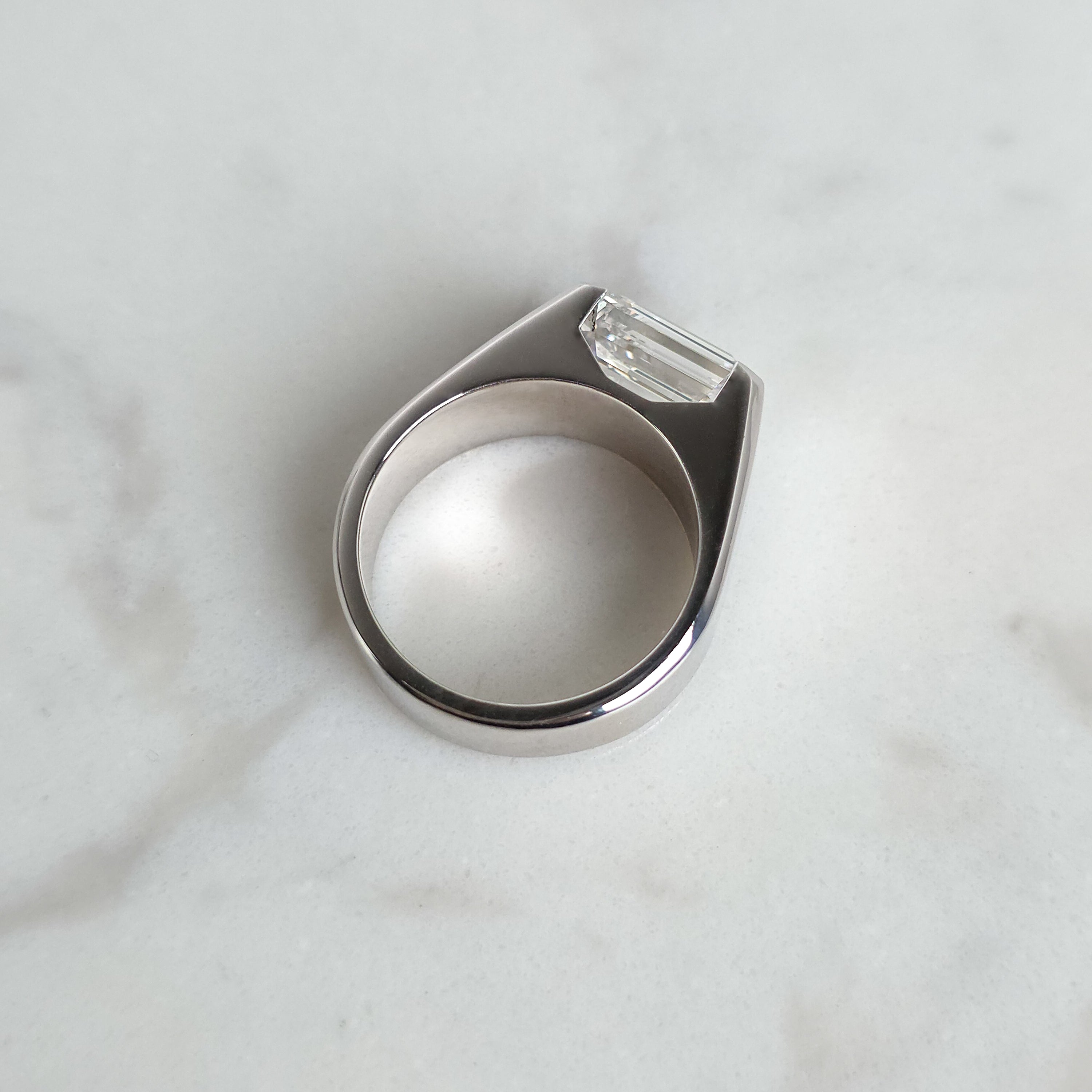 Half Bezel Signet Ring - Emerald Cut