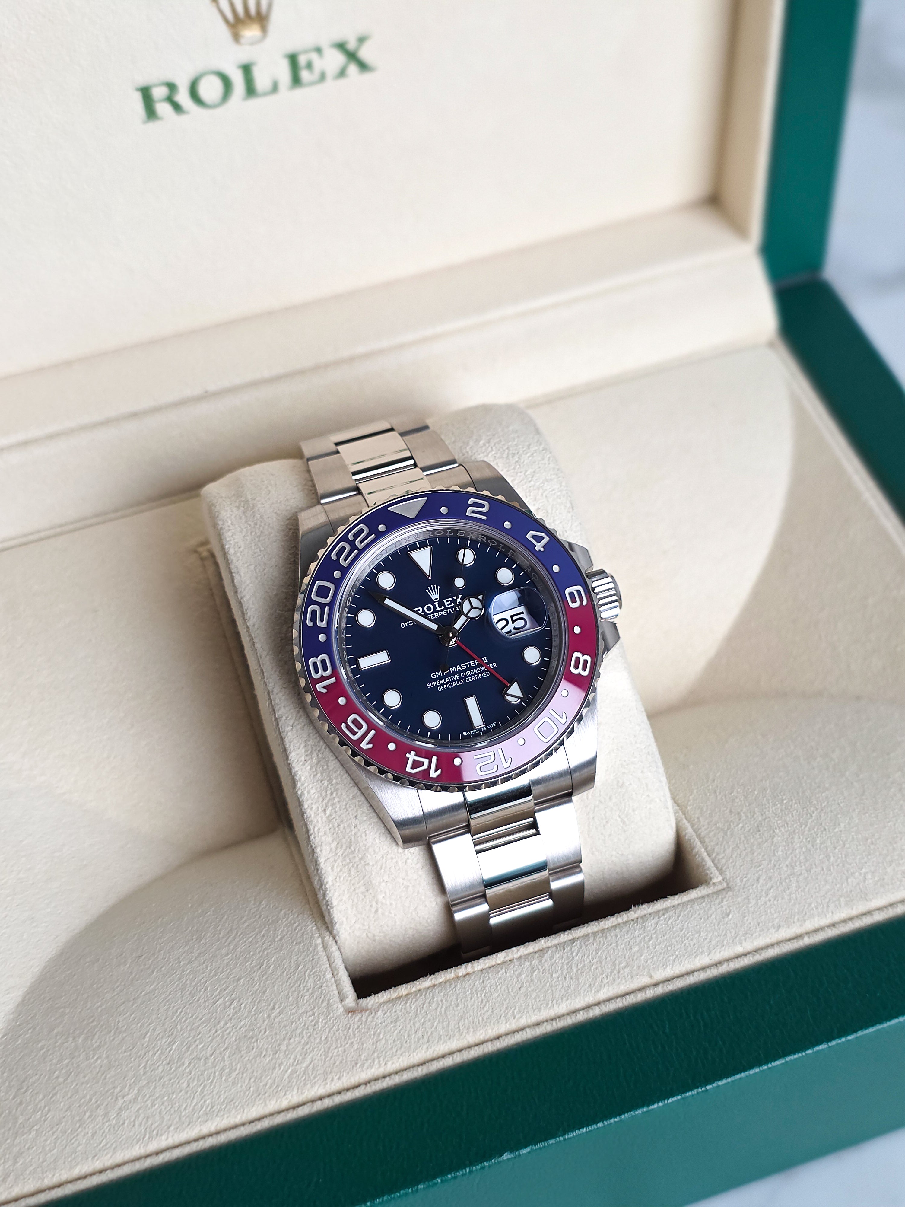 GMT Master Ⅱ "Pepsi"