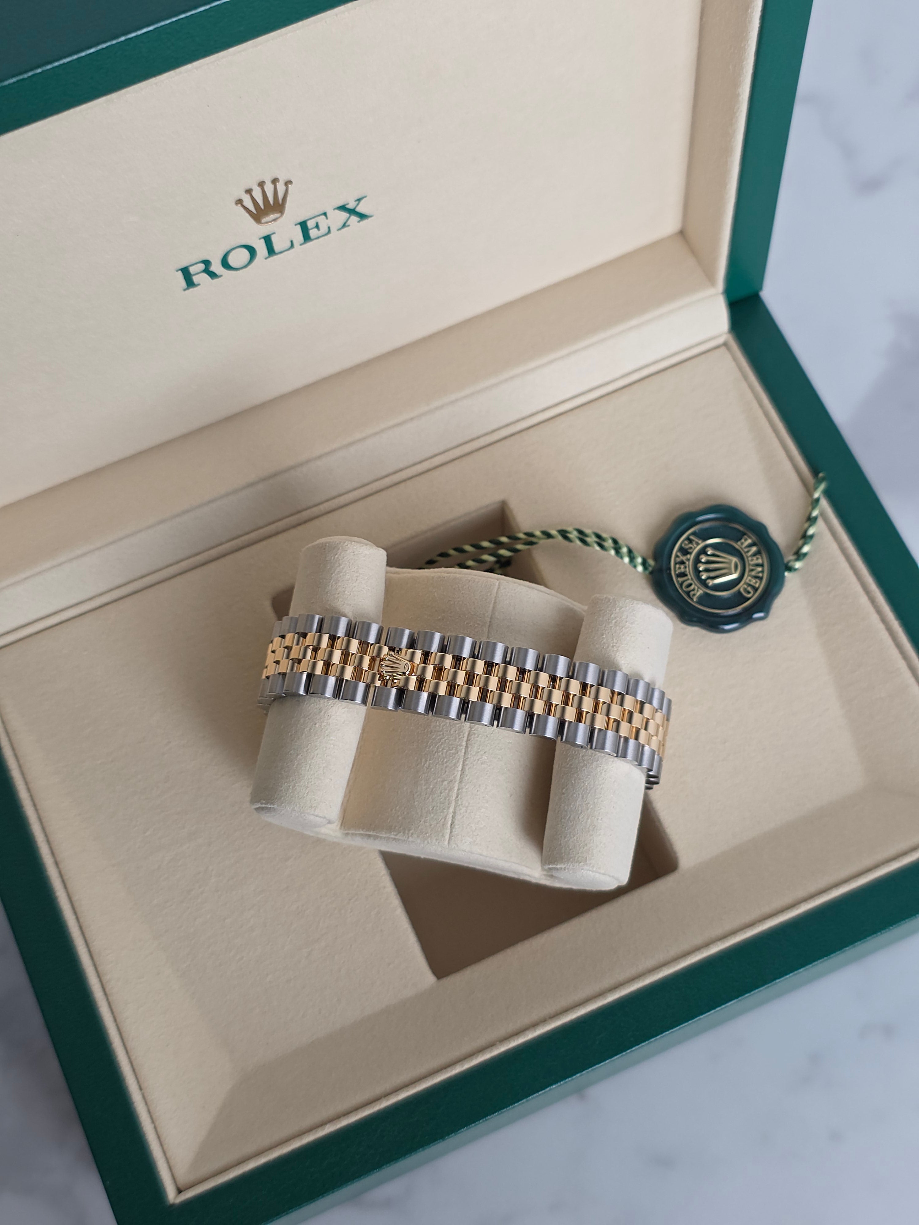 Rolex DateJust 31mm 2026 Mother of Pearl