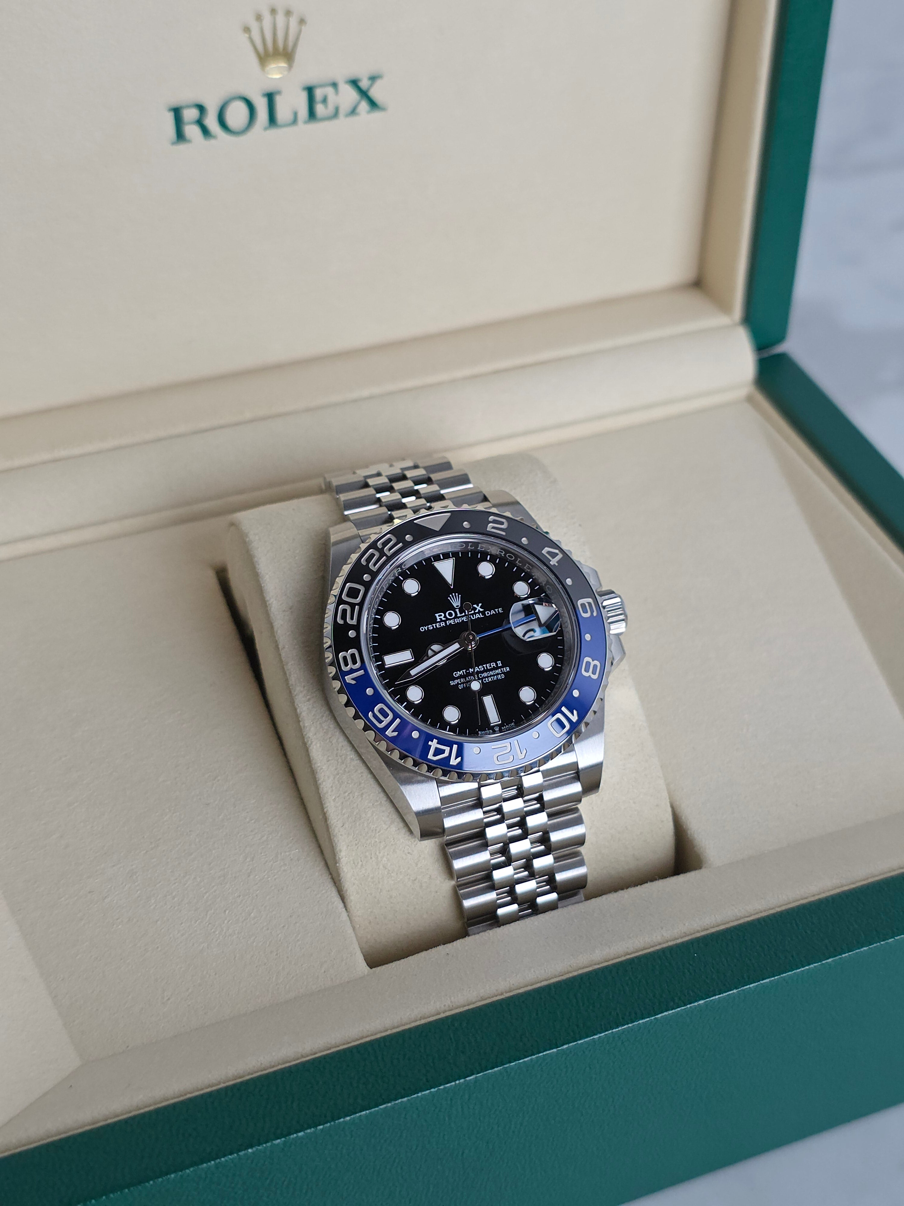 Rolex GMT-Master II "Batgirl"