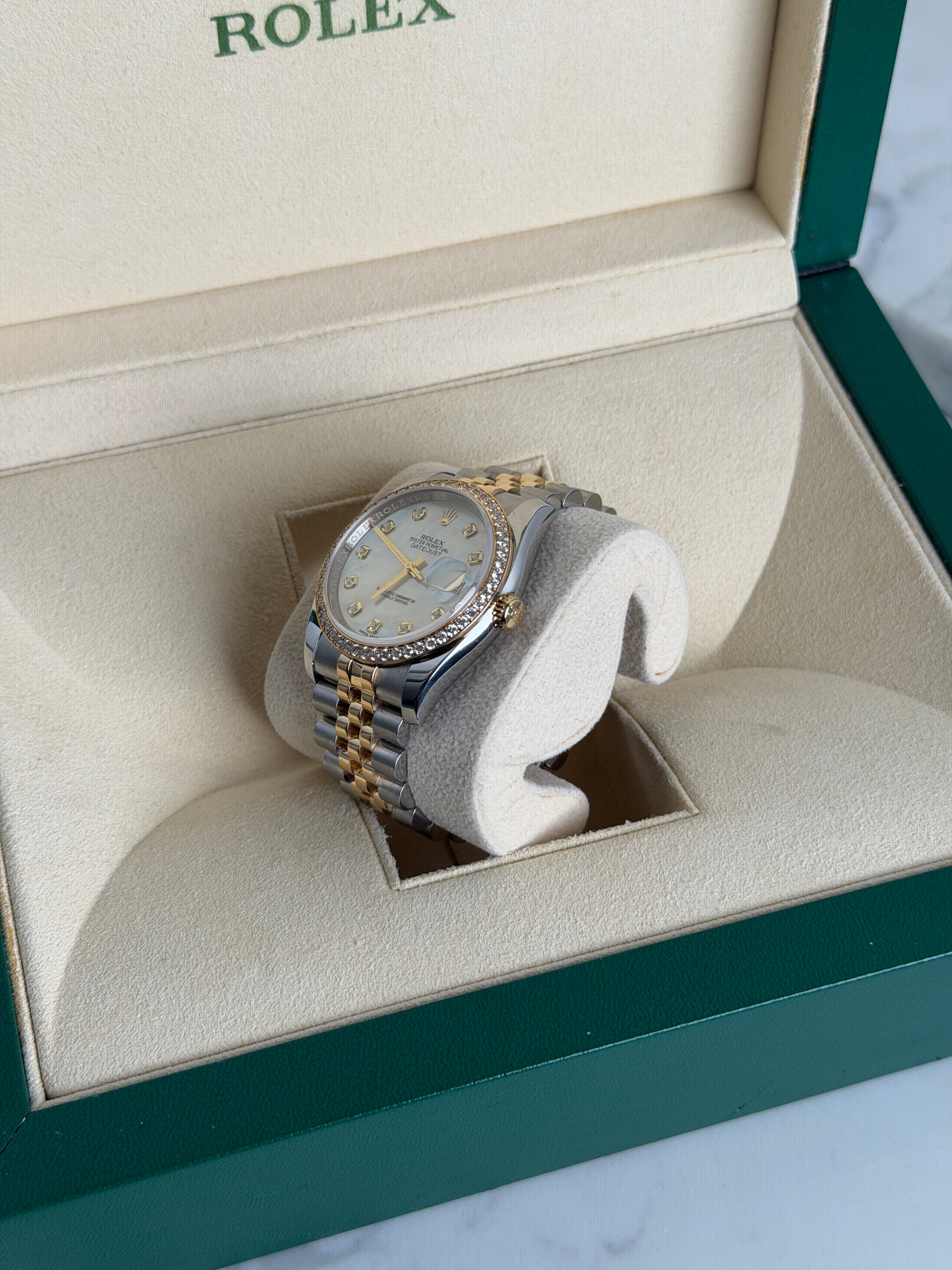 Rolex Datejust 36mm MOP 116243